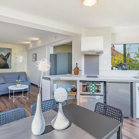 Apartment Rose D'eden Par Dodo-a-cassis